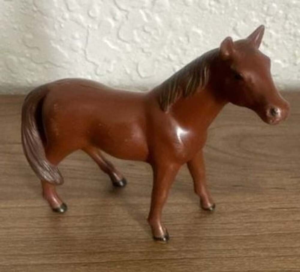 Ertl Dyersville Iowa Brown Plastic Horse Figurine